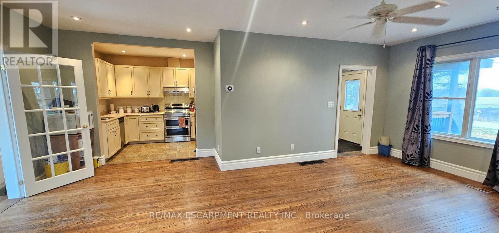 1083 Indiana Road E, Haldimand, ON - Indoor Photo Showing Other Room