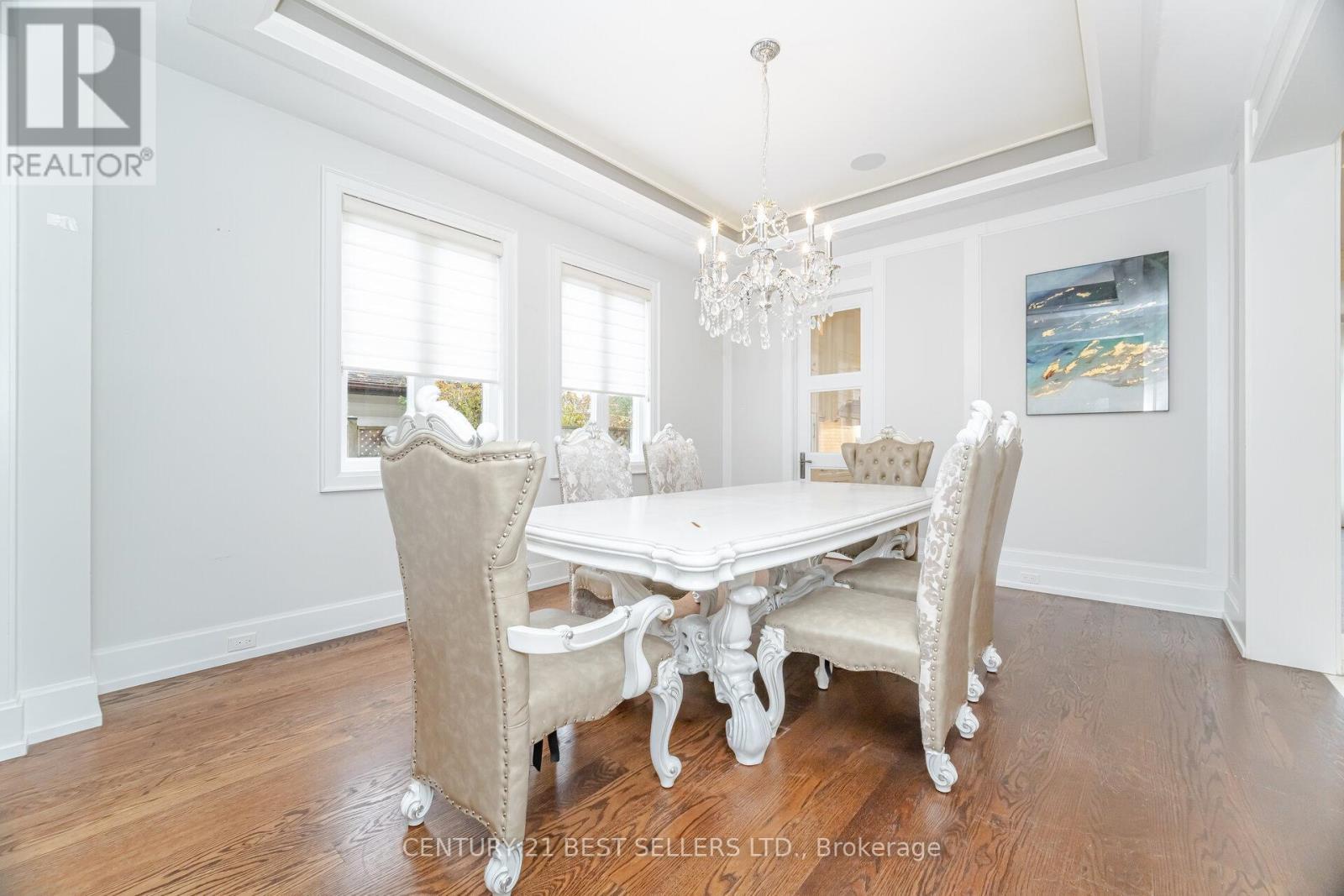 898 Parkland Ave Avenue, Mississauga, ON - Indoor Photo Showing Dining Room