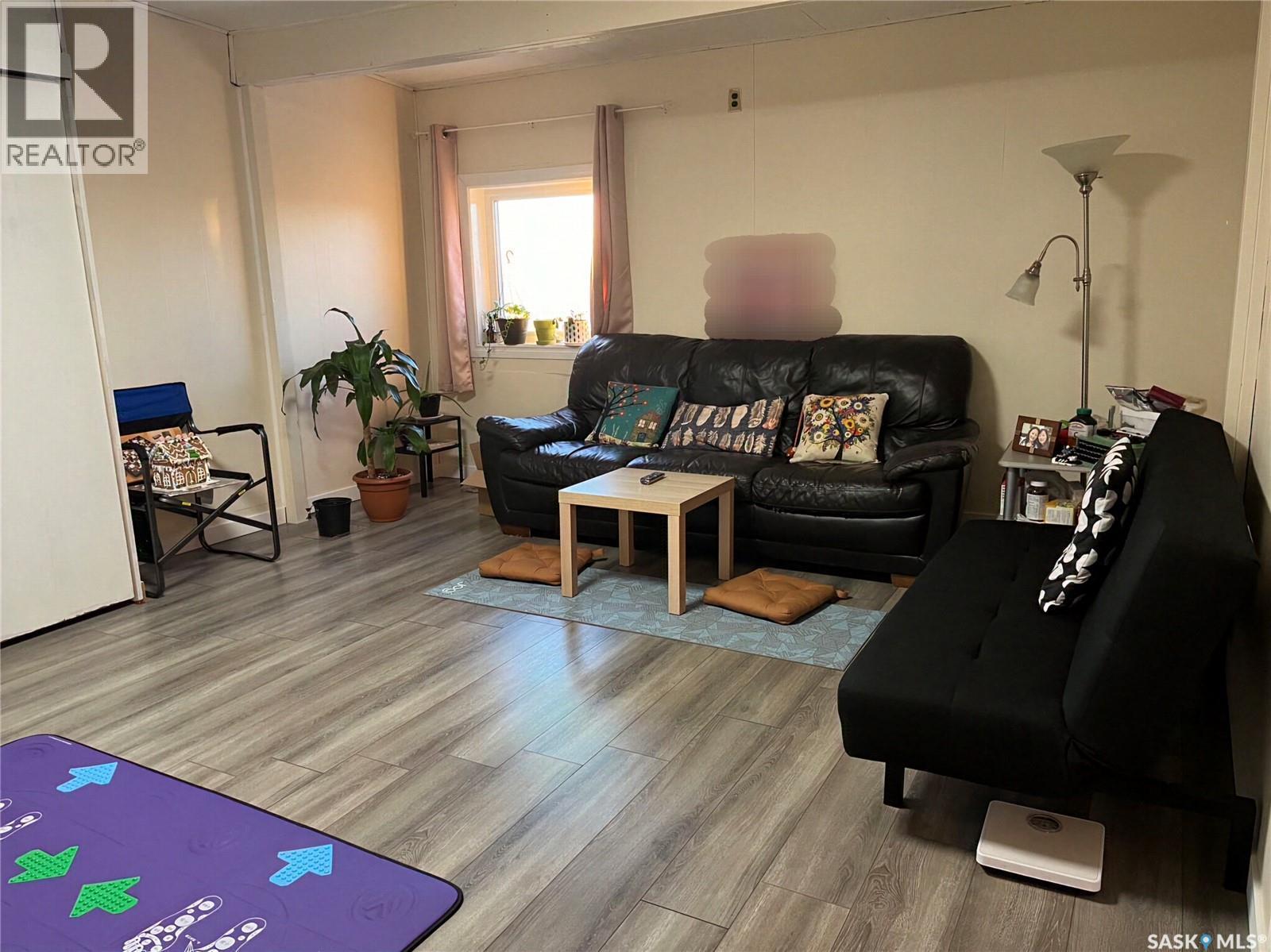 40 Centre Street, Fox Valley, SK