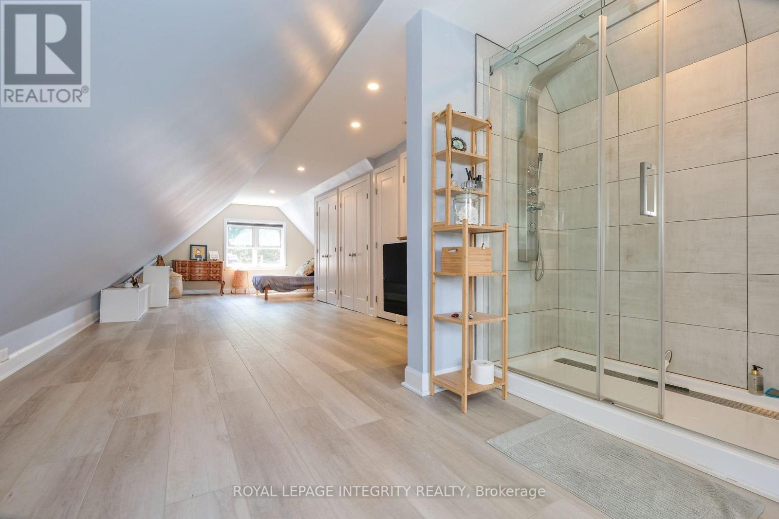 Primary Bedroom - 93 Hamilton Avenue N, Ottawa, ON - Indoor Photo Showing Bathroom