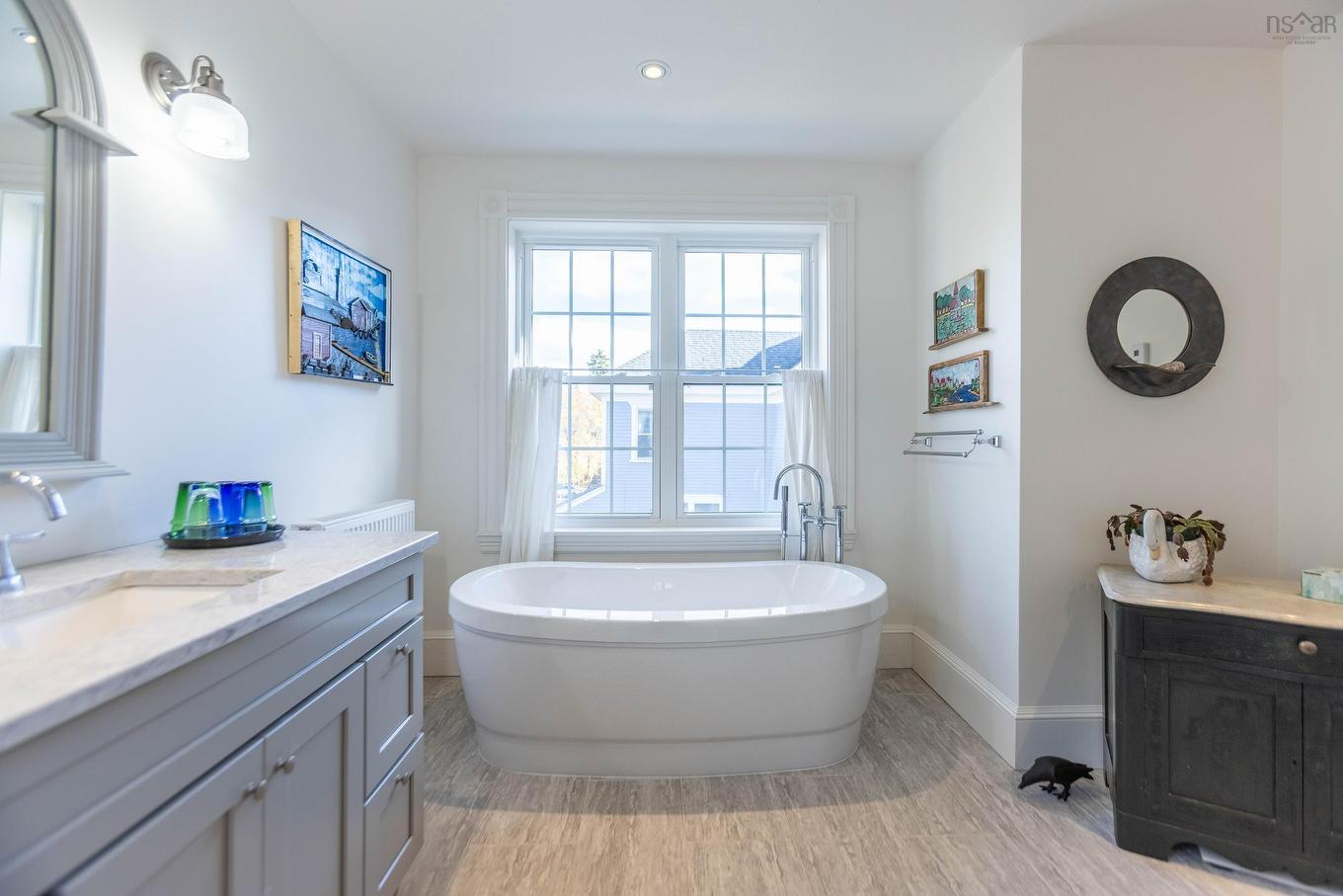 124 Church Street, Amherst, NS