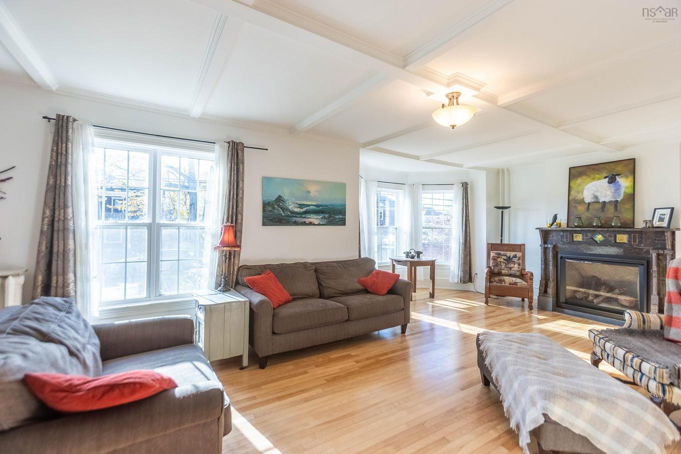 124 Church Street, Amherst, NS