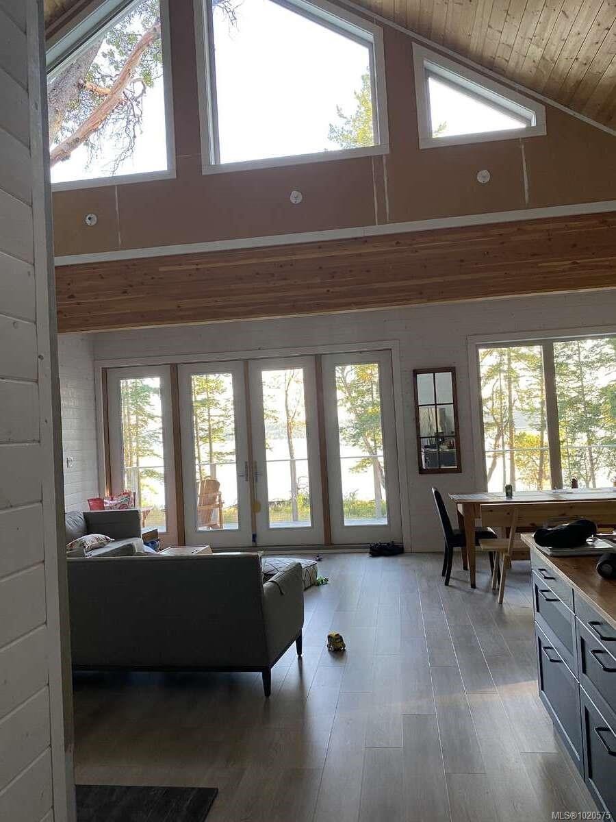 105 Mapleleaf Lane, Sidney Island, BC