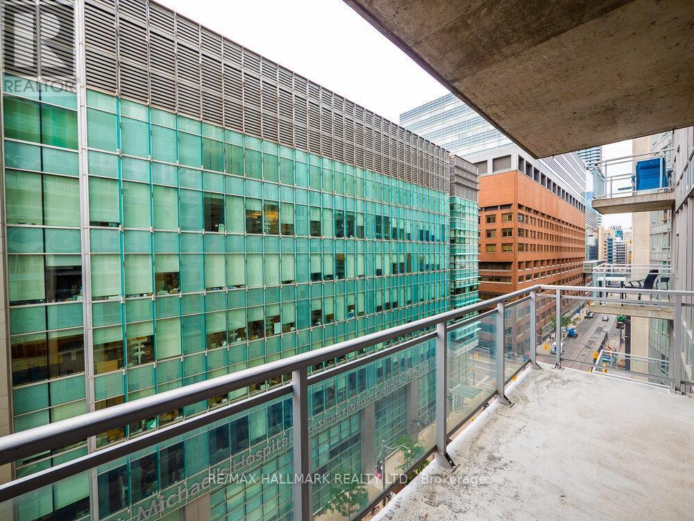 903 - 220 Victoria Street, Toronto, ON - Outdoor