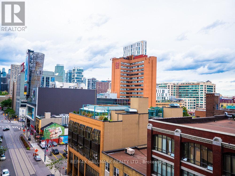 903 - 220 Victoria Street, Toronto, ON - Outdoor