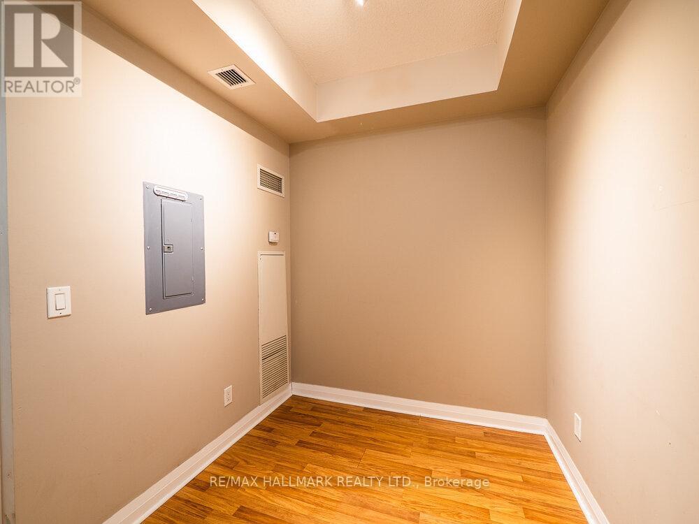 903 - 220 Victoria Street, Toronto, ON - Indoor Photo Showing Other Room
