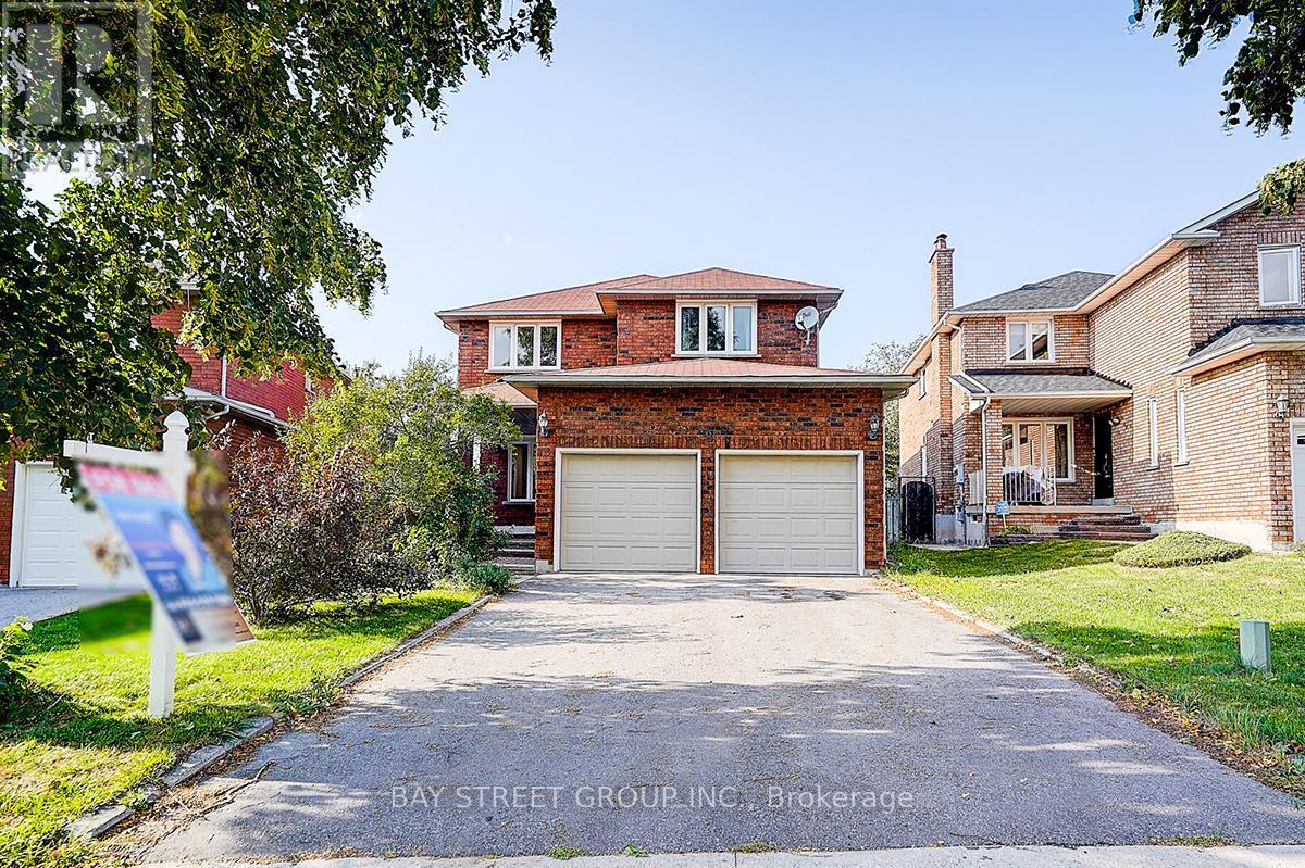 8 Muster Court, Markham, ON - Outdoor With Facade
