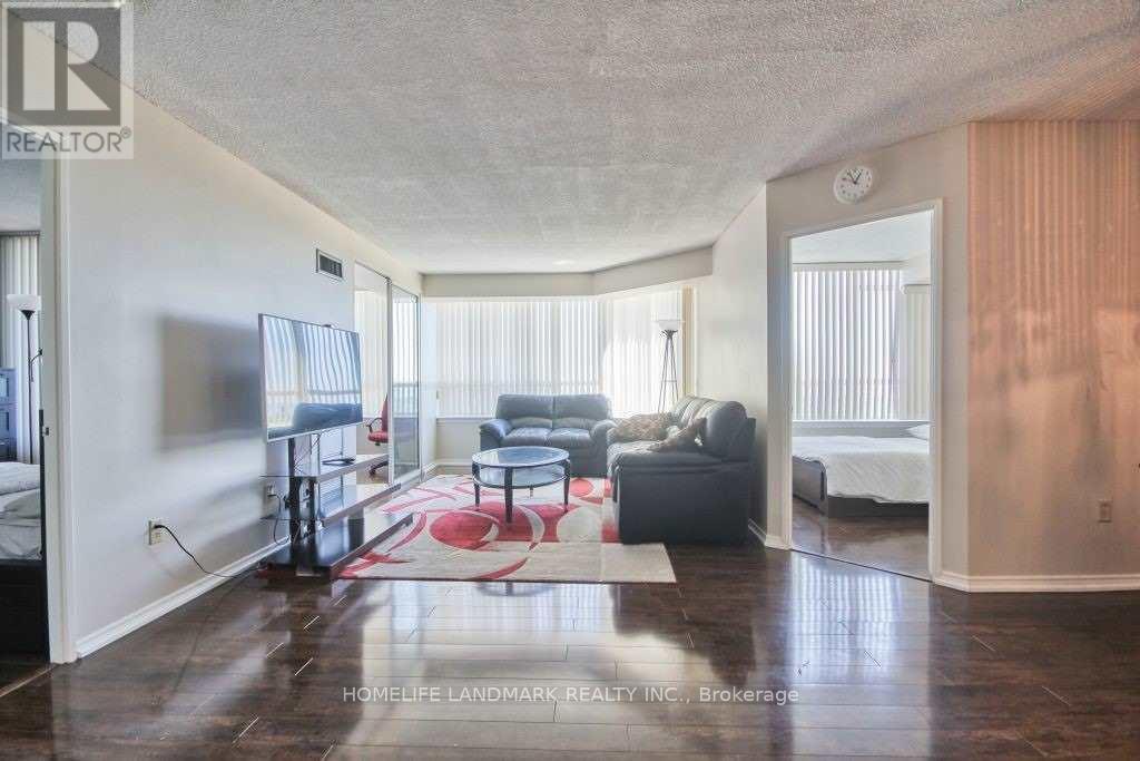 2126 - 3 Greystone Walk Drive, Toronto, ON - Indoor Photo Showing Other Room
