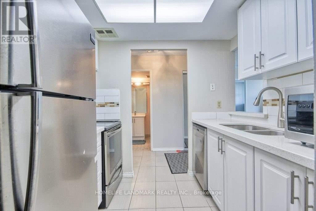 2126 - 3 Greystone Walk Drive, Toronto, ON - Indoor Photo Showing Kitchen With Double Sink