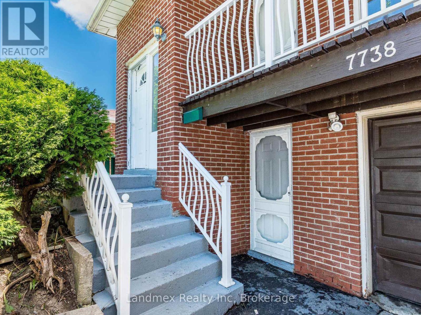 7738 Kittridge Drive, Mississauga, ON - Outdoor