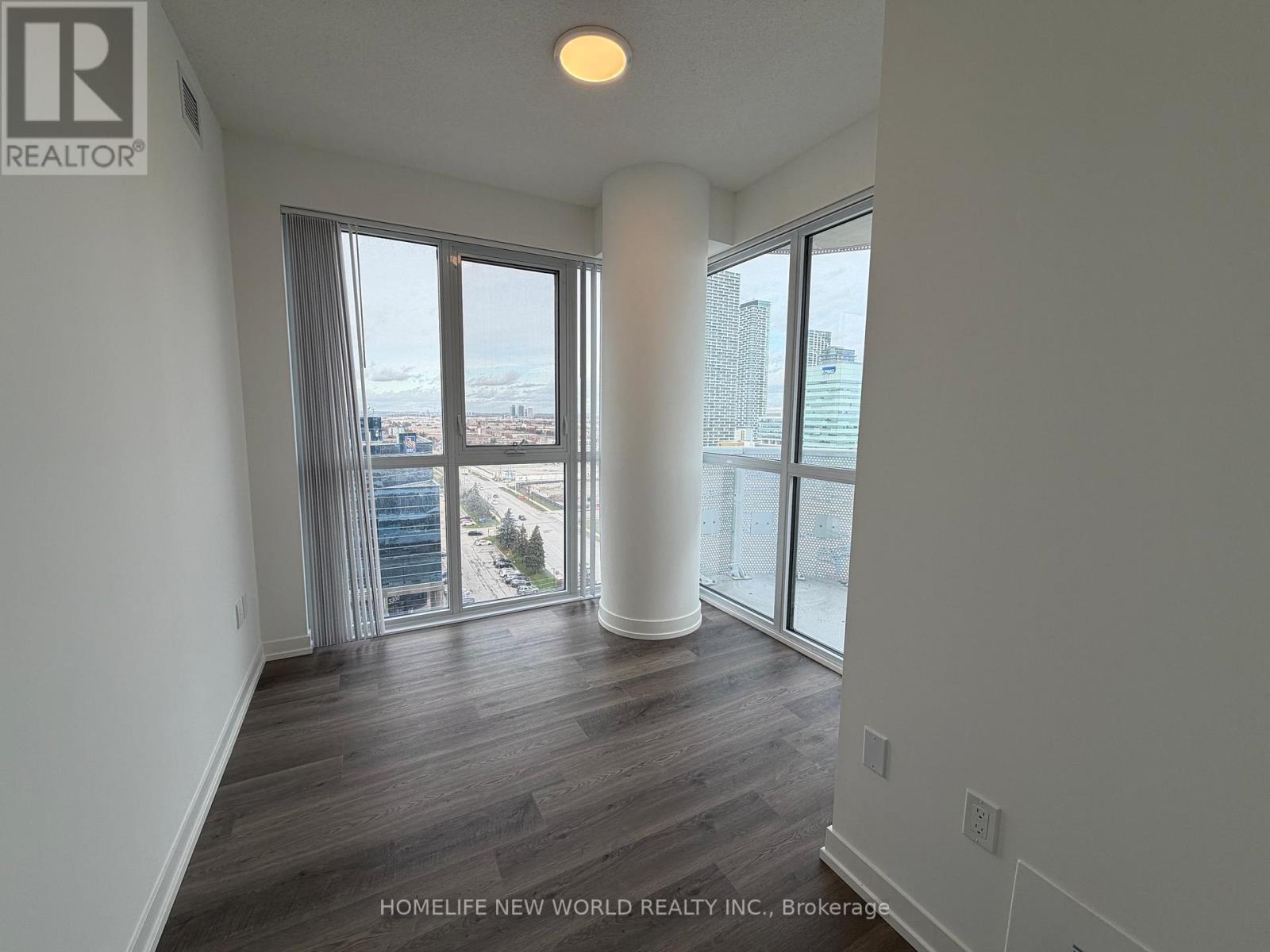 1506 - 8 Interchange Way, Vaughan, ON - Indoor Photo Showing Other Room