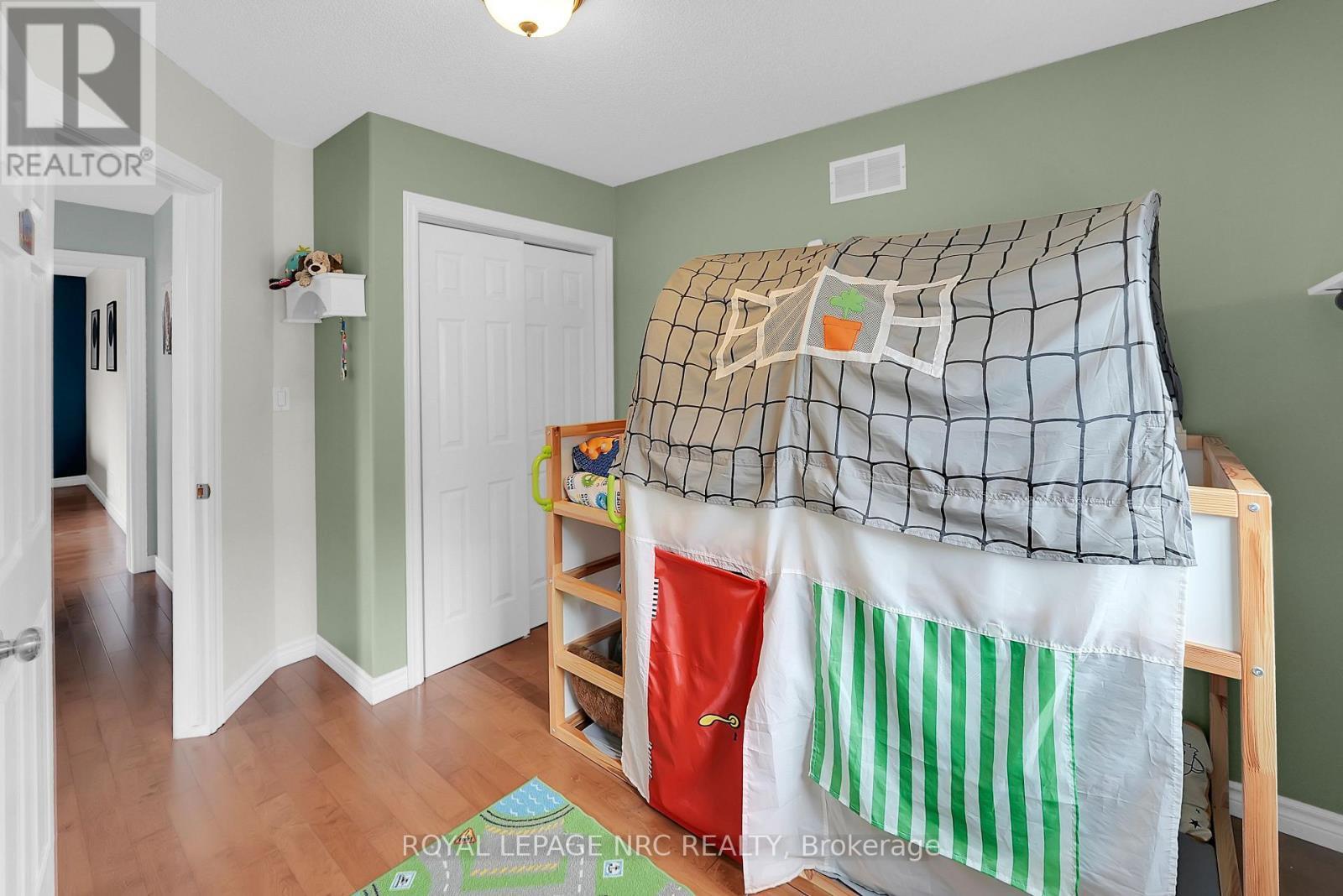 80 Mcbride Drive, St. Catharines (Rykert/Vansickle), ON - Indoor