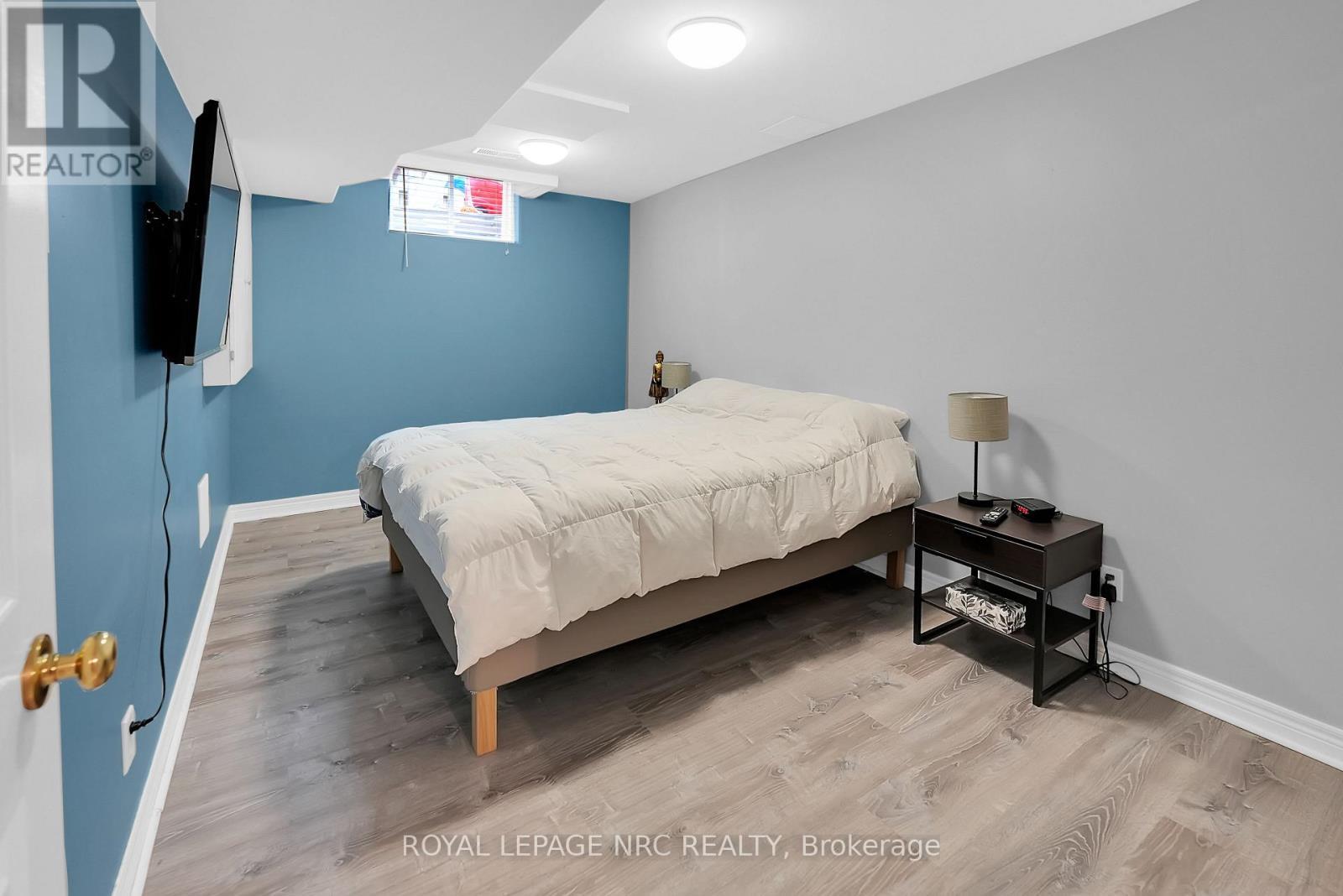 80 Mcbride Drive, St. Catharines (Rykert/Vansickle), ON - Indoor Photo Showing Bedroom