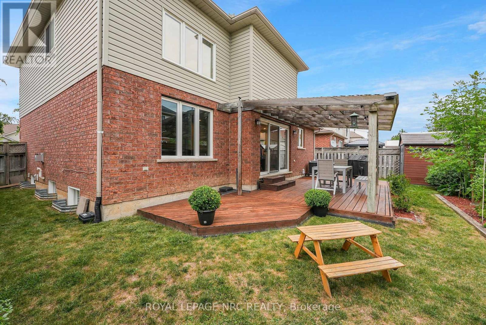 80 Mcbride Drive, St. Catharines (Rykert/Vansickle), ON - Outdoor With Exterior