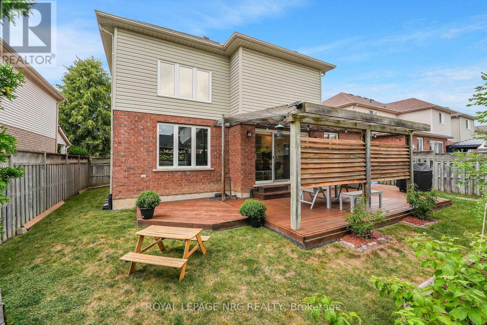 80 Mcbride Drive, St. Catharines (Rykert/Vansickle), ON - Outdoor With Exterior