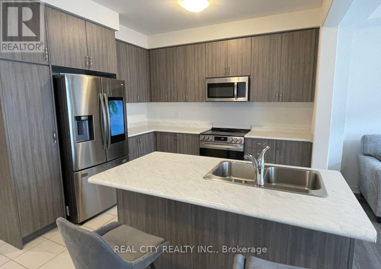 11 Hager Creek Terrace, Hamilton, ON - Indoor Photo Showing Kitchen With Double Sink