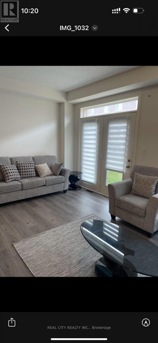 11 Hager Creek Terrace, Hamilton, ON - Indoor Photo Showing Living Room
