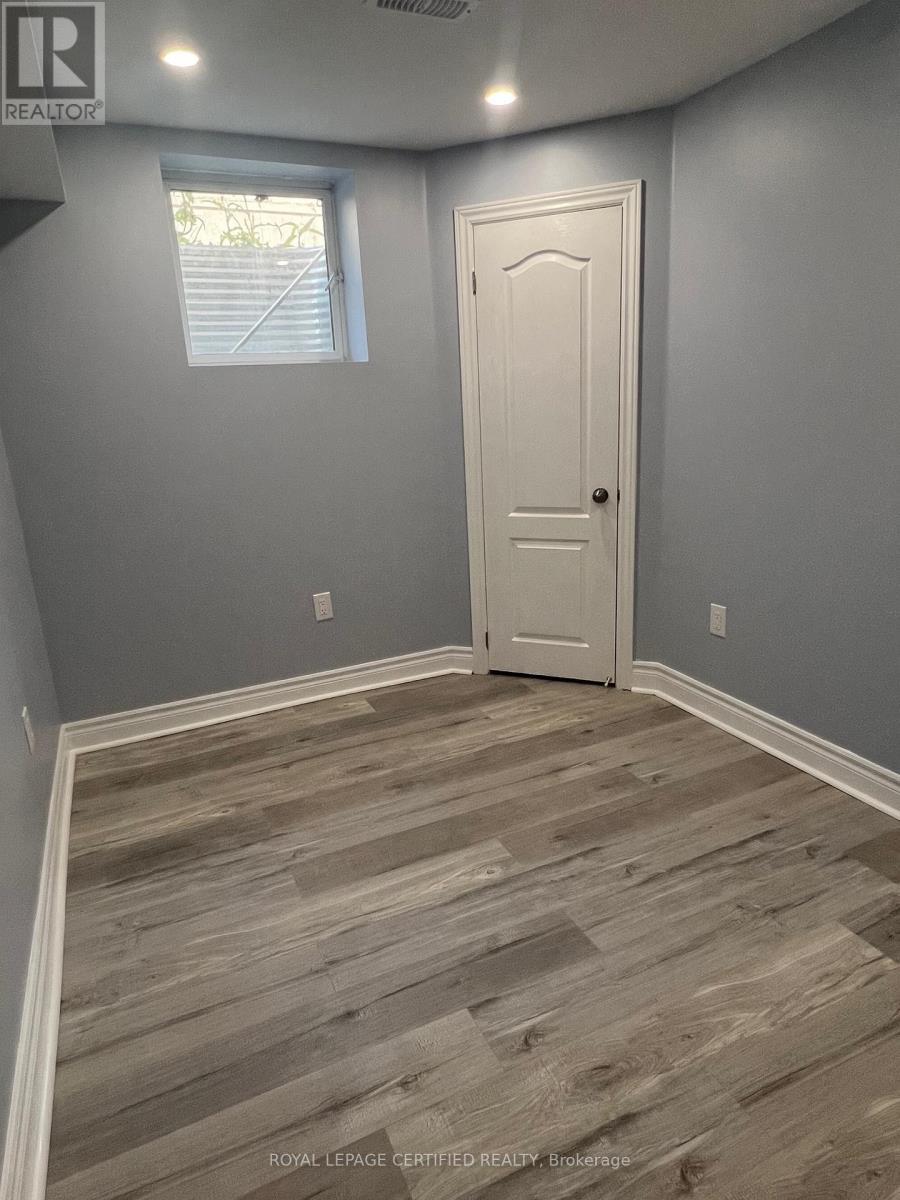 61 Mincing Trail, Brampton, ON - Indoor Photo Showing Other Room