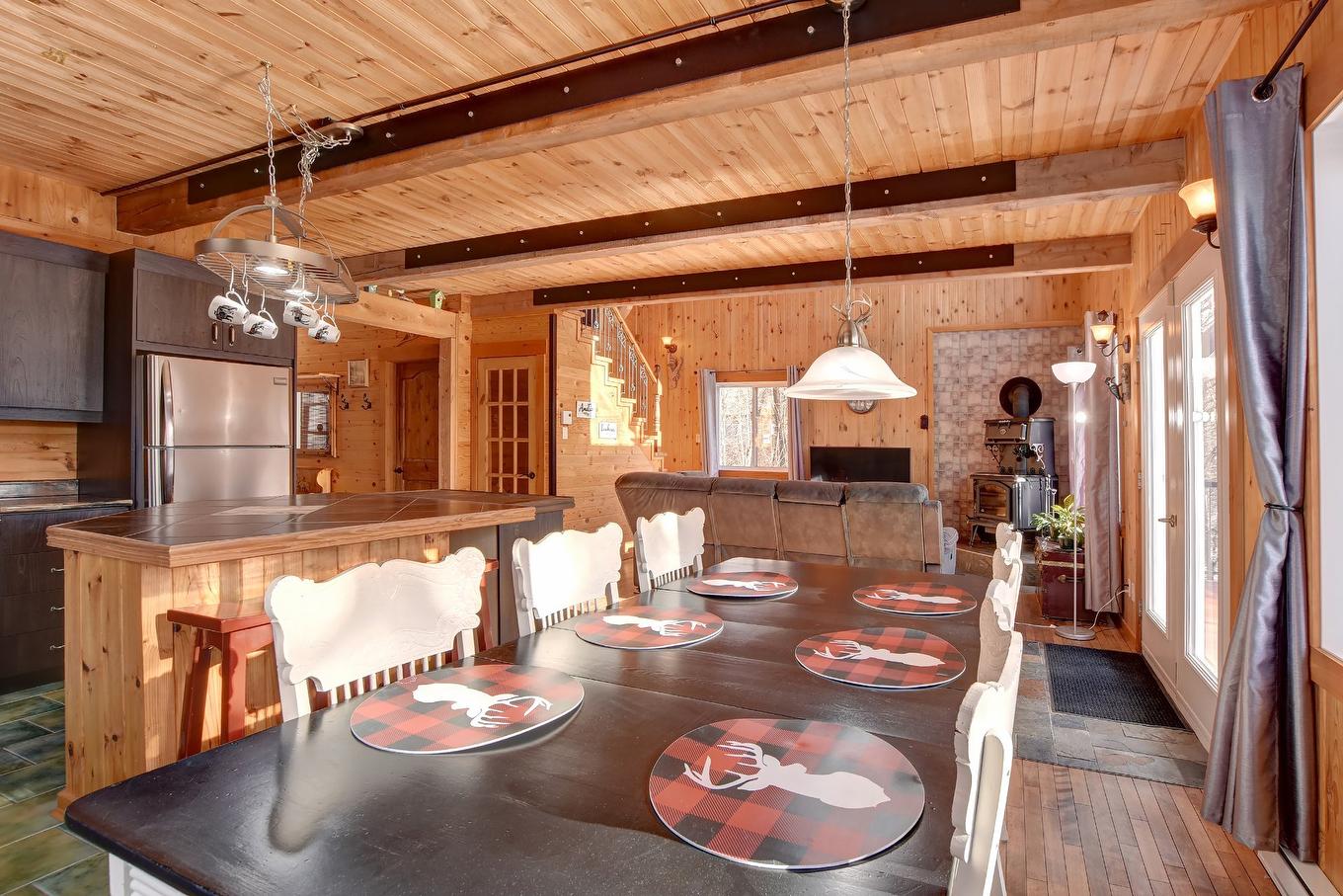 Dining room - 142 Ch. Du Lac-Creux, Mandeville, QC - Indoor Photo Showing Dining Room