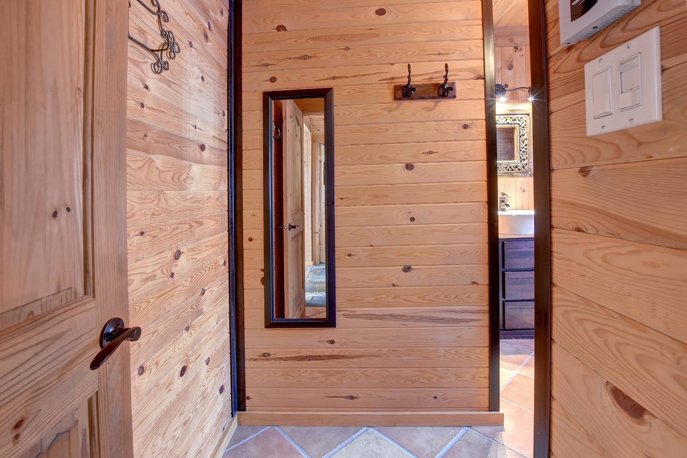 Bathroom - 142 Ch. Du Lac-Creux, Mandeville, QC - Indoor Photo Showing Other Room