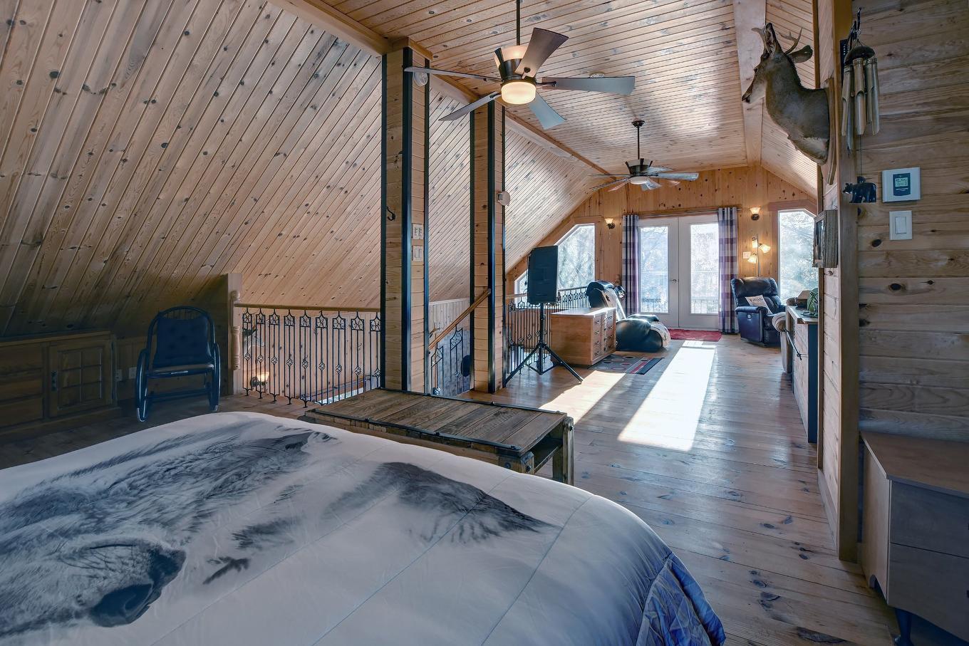 Primary bedroom - 142 Ch. Du Lac-Creux, Mandeville, QC -