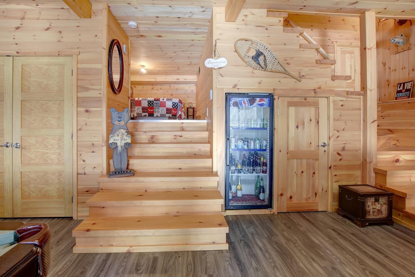 Family room - 142 Ch. Du Lac-Creux, Mandeville, QC - Indoor Photo Showing Other Room