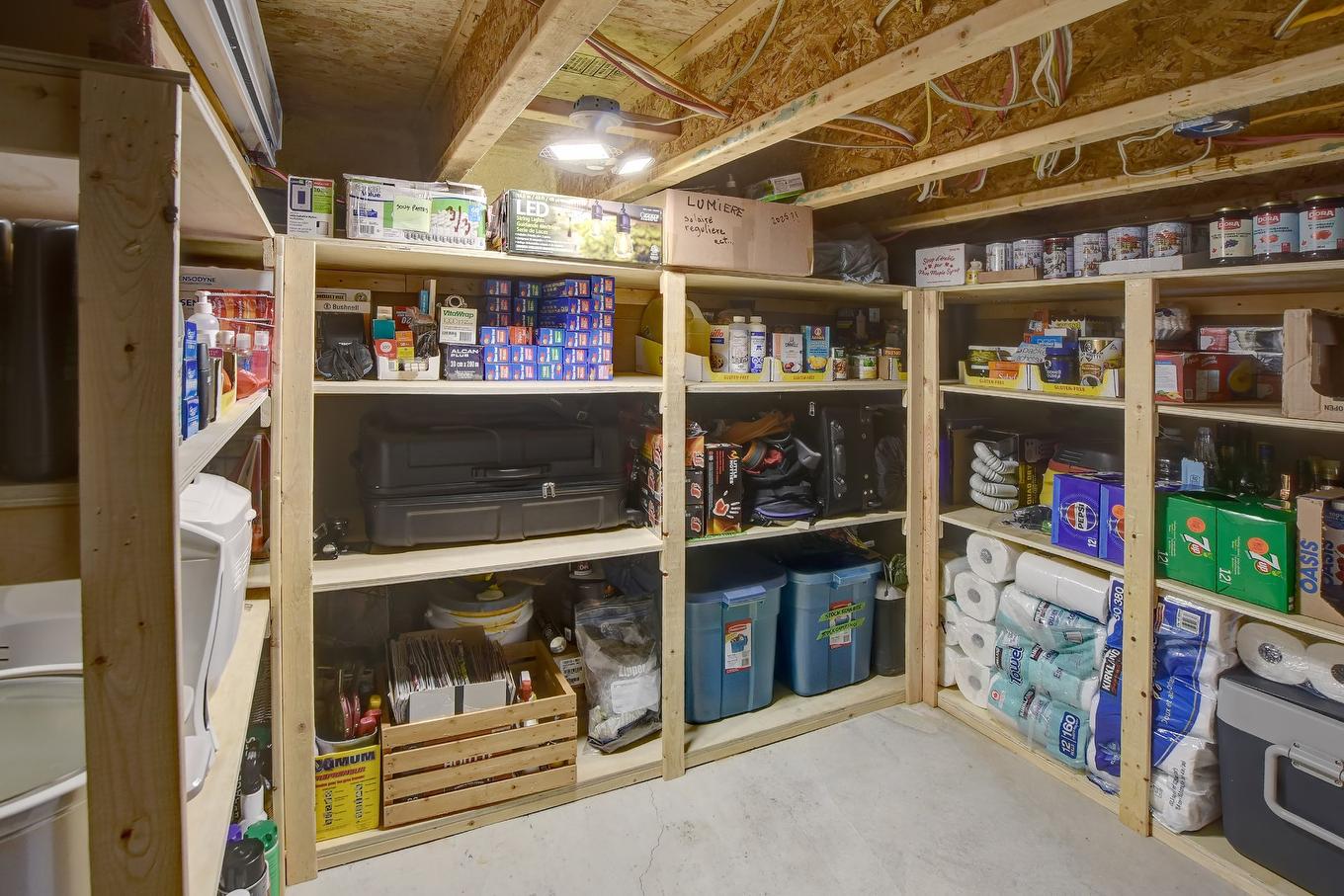 Storage - 142 Ch. Du Lac-Creux, Mandeville, QC - Indoor With Storage