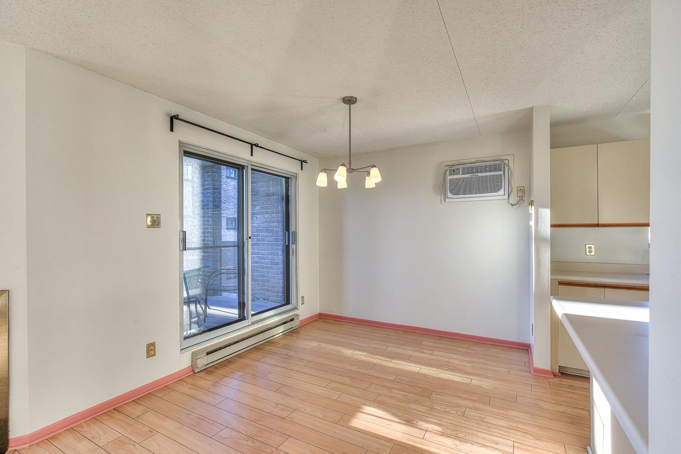 Dining room - 3-11113 Rue Meighen, Montréal (Pierrefonds-Roxboro), QC - Indoor Photo Showing Other Room