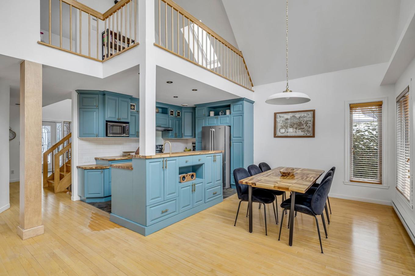 Dining room - 1614 Rue Guillebert, Québec (La Haute-Saint-Charles), QC - Indoor Photo Showing Other Room