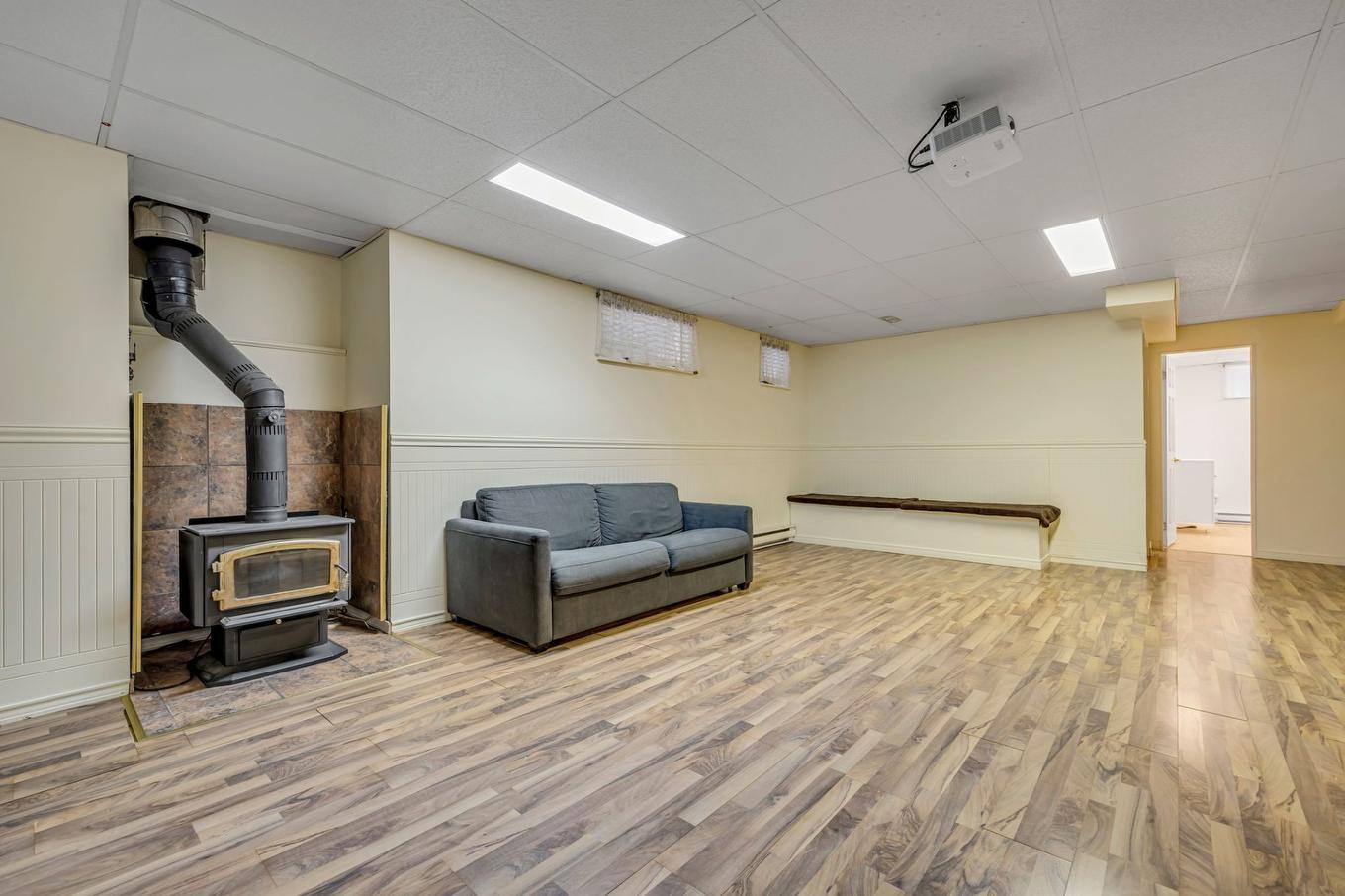 Family room - 1614 Rue Guillebert, Québec (La Haute-Saint-Charles), QC - Indoor Photo Showing Basement