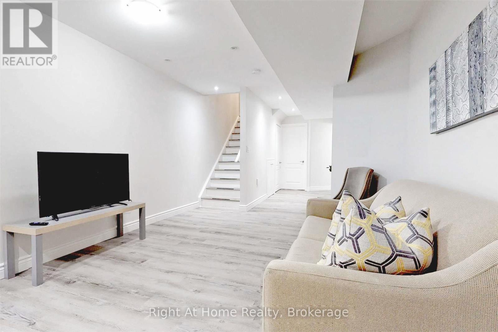 Virtually furnished - Lower - 126 Duncan Lane, Milton (Sc Scott), ON - Indoor Photo Showing Other Room