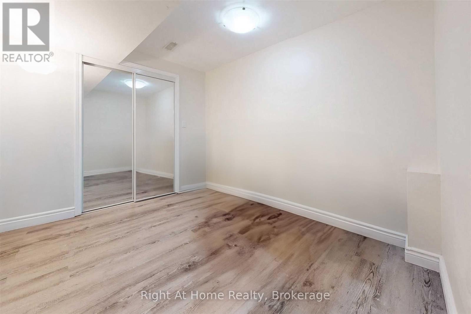 Lower - 126 Duncan Lane, Milton (Sc Scott), ON - Indoor Photo Showing Other Room