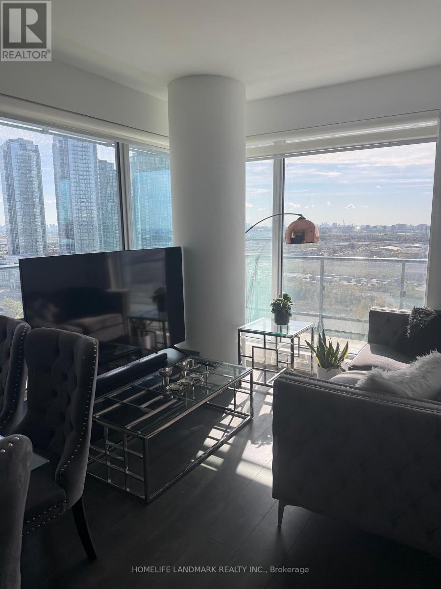 1812 - 7890 Jane Street, Vaughan, ON - Indoor