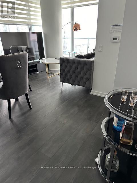 1812 - 7890 Jane Street, Vaughan, ON - Indoor