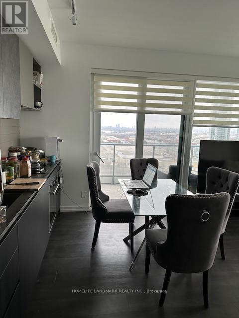 1812 - 7890 Jane Street, Vaughan, ON - Indoor Photo Showing Other Room