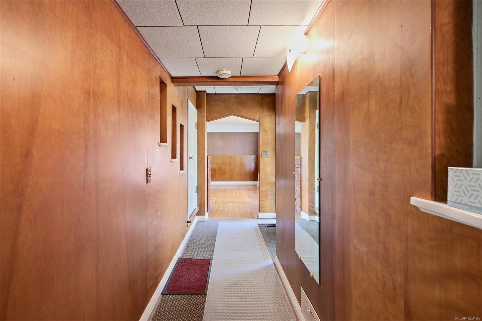 1233 Tattersall Dr, Saanich, BC