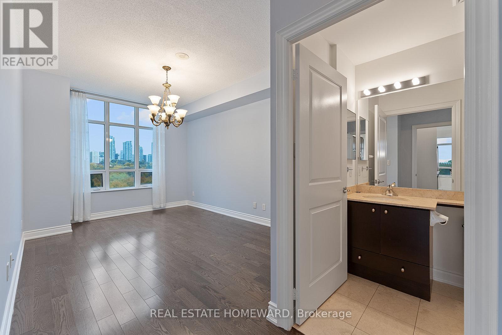 714 - 10 Bloorview Place, Toronto, ON - Indoor Photo Showing Other Room