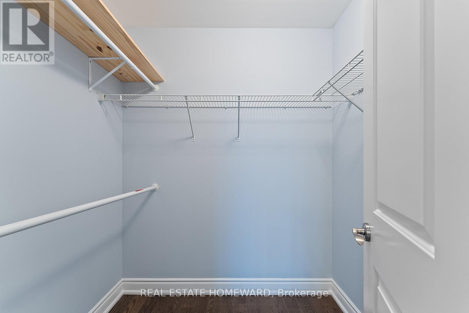 714 - 10 Bloorview Place, Toronto, ON - Indoor With Storage