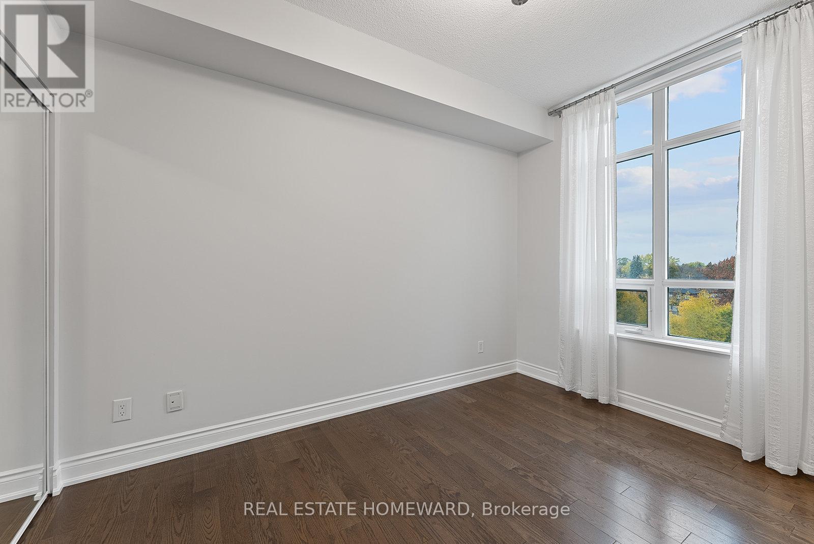 714 - 10 Bloorview Place, Toronto, ON - Indoor Photo Showing Other Room