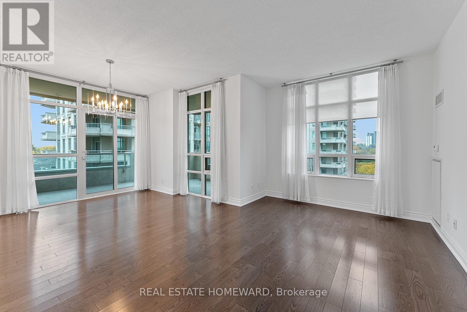 714 - 10 Bloorview Place, Toronto, ON - Indoor Photo Showing Other Room