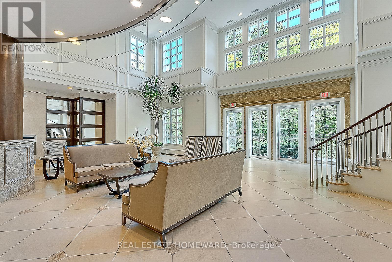 714 - 10 Bloorview Place, Toronto, ON - Indoor Photo Showing Other Room