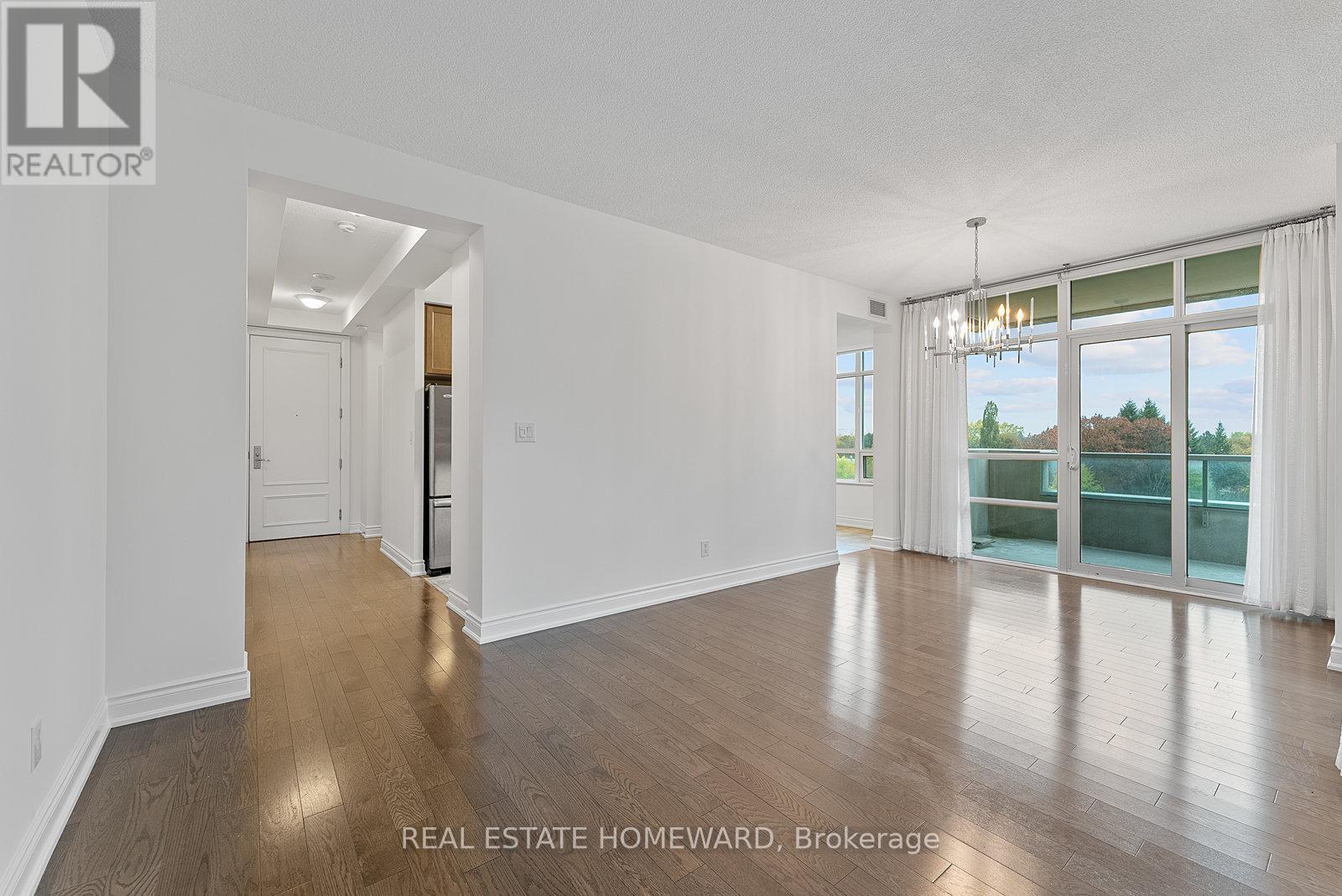 714 - 10 Bloorview Place, Toronto, ON - Indoor Photo Showing Other Room