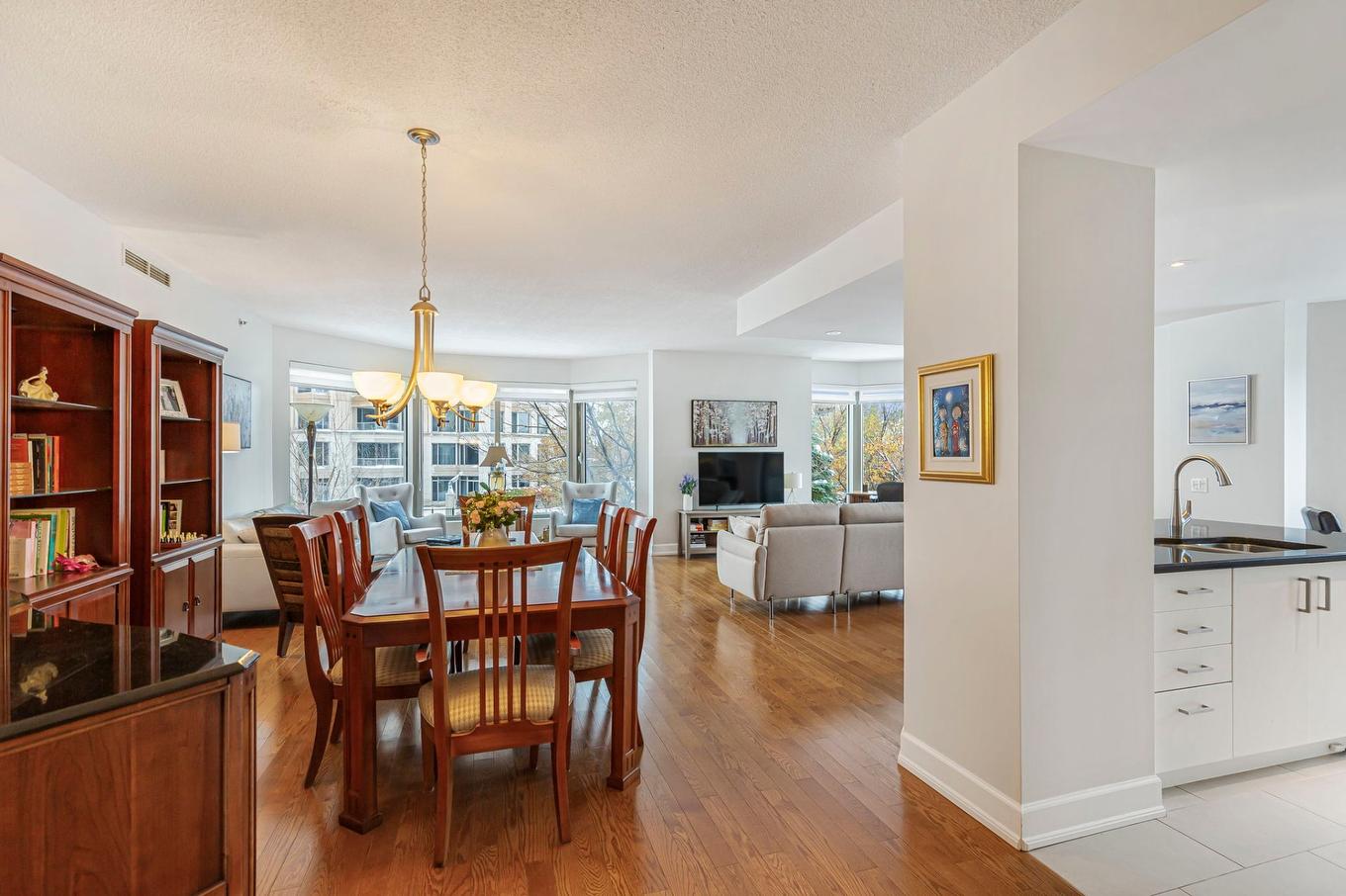 Salle à manger - 202-200 Av. Des Sommets, Montréal (Verdun/Île-Des-Soeurs), QC - Indoor Photo Showing Dining Room