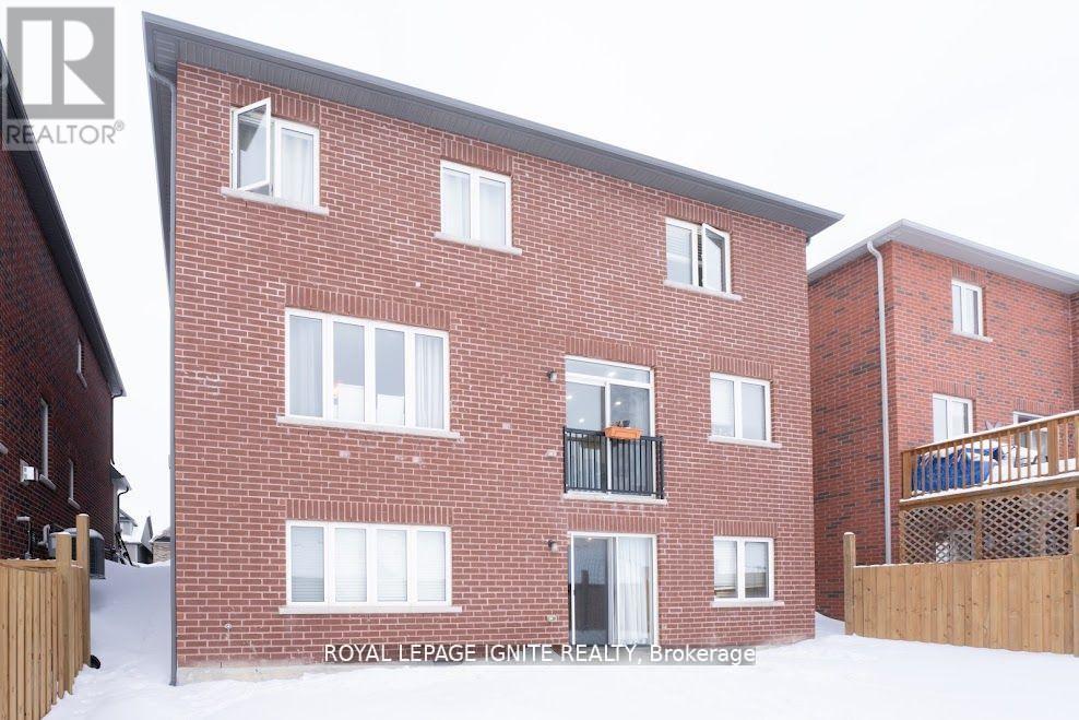 41 Northhill Avenue, Cavan Monaghan, ON - Outdoor With Exterior