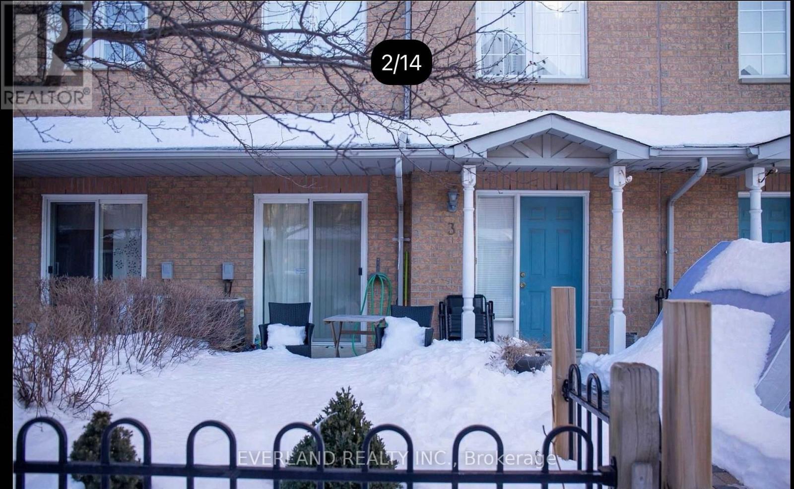 front door - #3 - 6 Cox Boulevard, Markham, ON - Outdoor