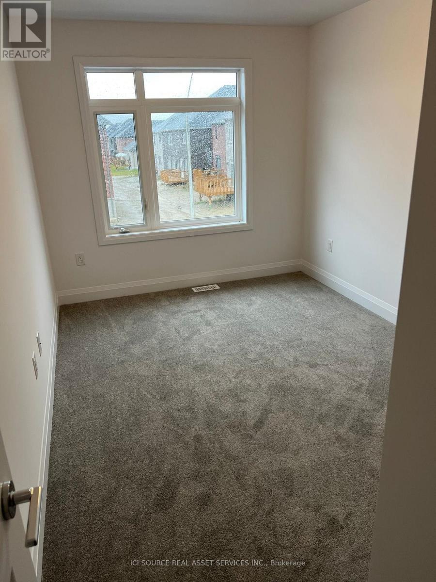 2 - 3 Ranch Terrace, Barrie, ON - Indoor Photo Showing Other Room