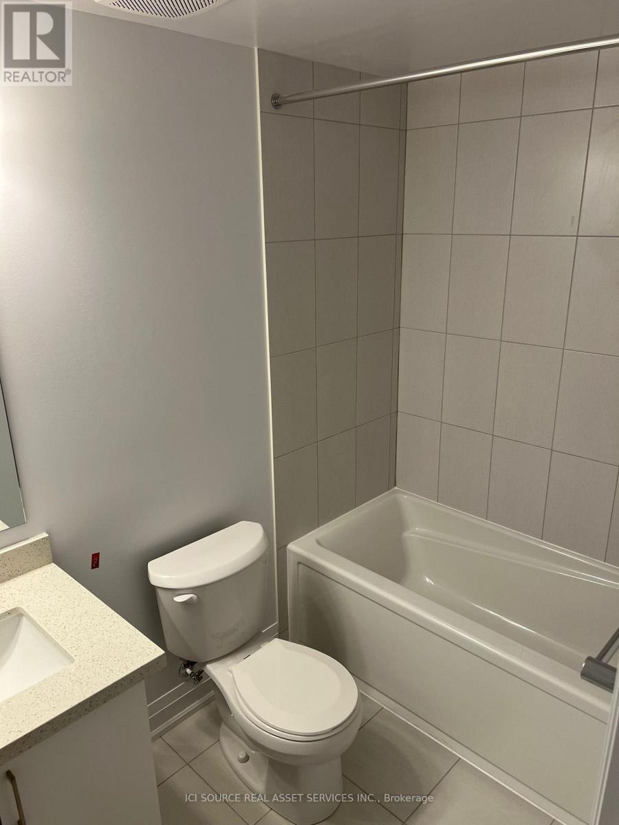 2 - 3 Ranch Terrace, Barrie, ON - Indoor Photo Showing Bathroom