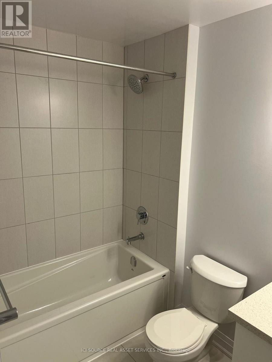 2 - 3 Ranch Terrace, Barrie, ON - Indoor Photo Showing Bathroom