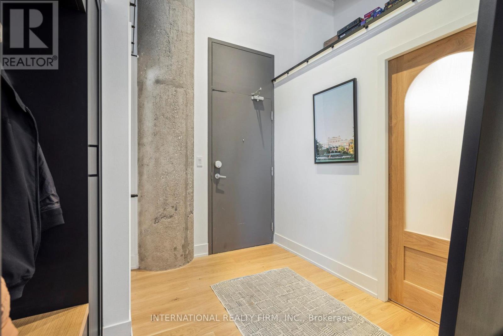 303 - 637 Lake Shore Boulevard W, Toronto, ON - Indoor Photo Showing Other Room