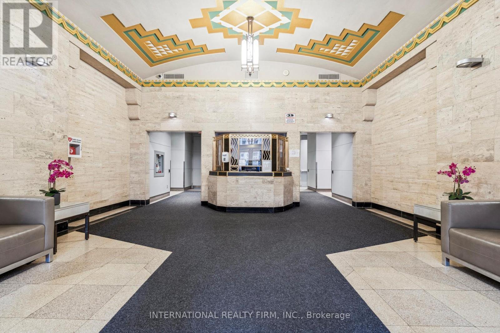 303 - 637 Lake Shore Boulevard W, Toronto, ON - Indoor Photo Showing Other Room